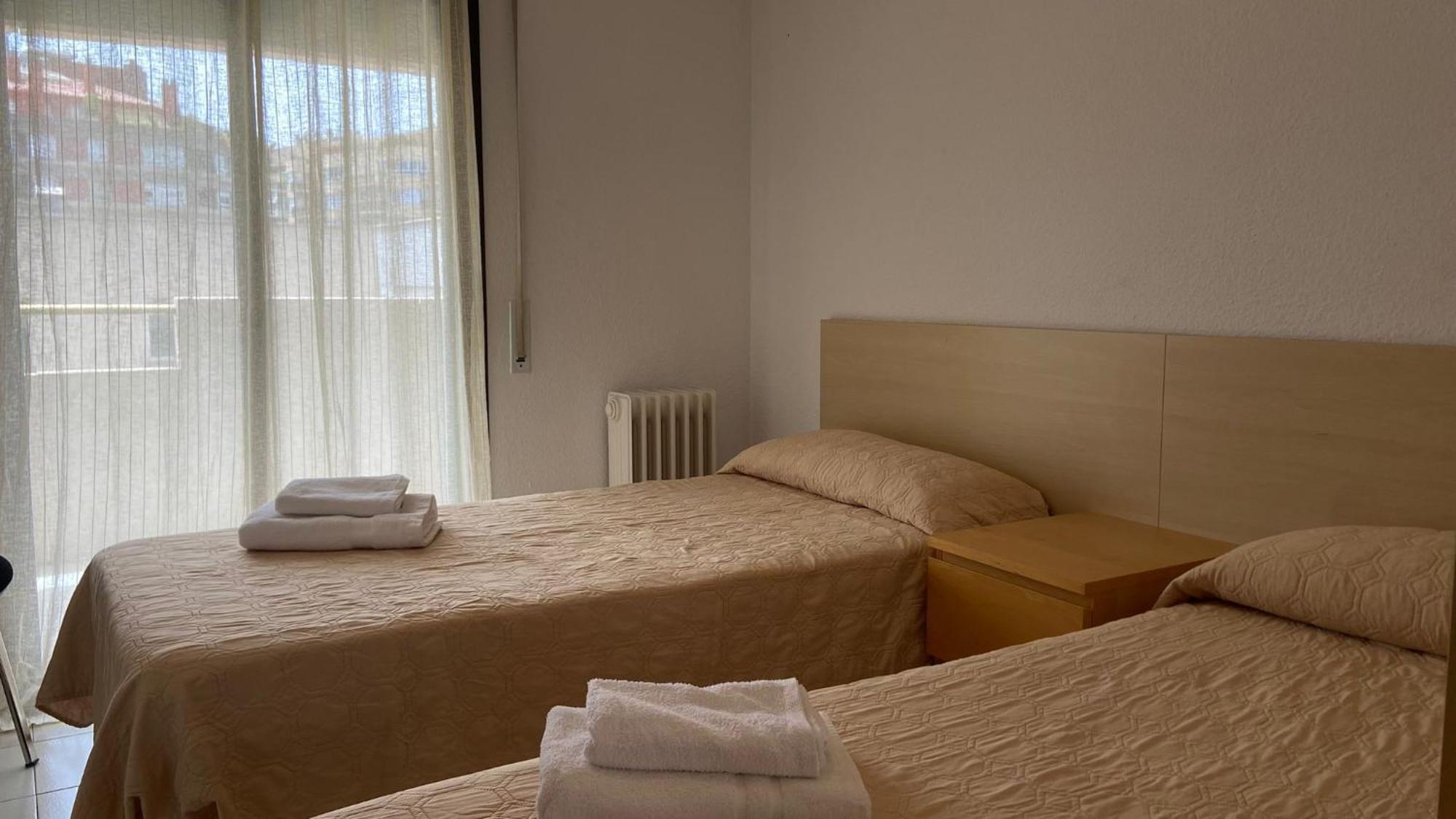 Residencia Universitaria Pare Claret Girona Exterior foto