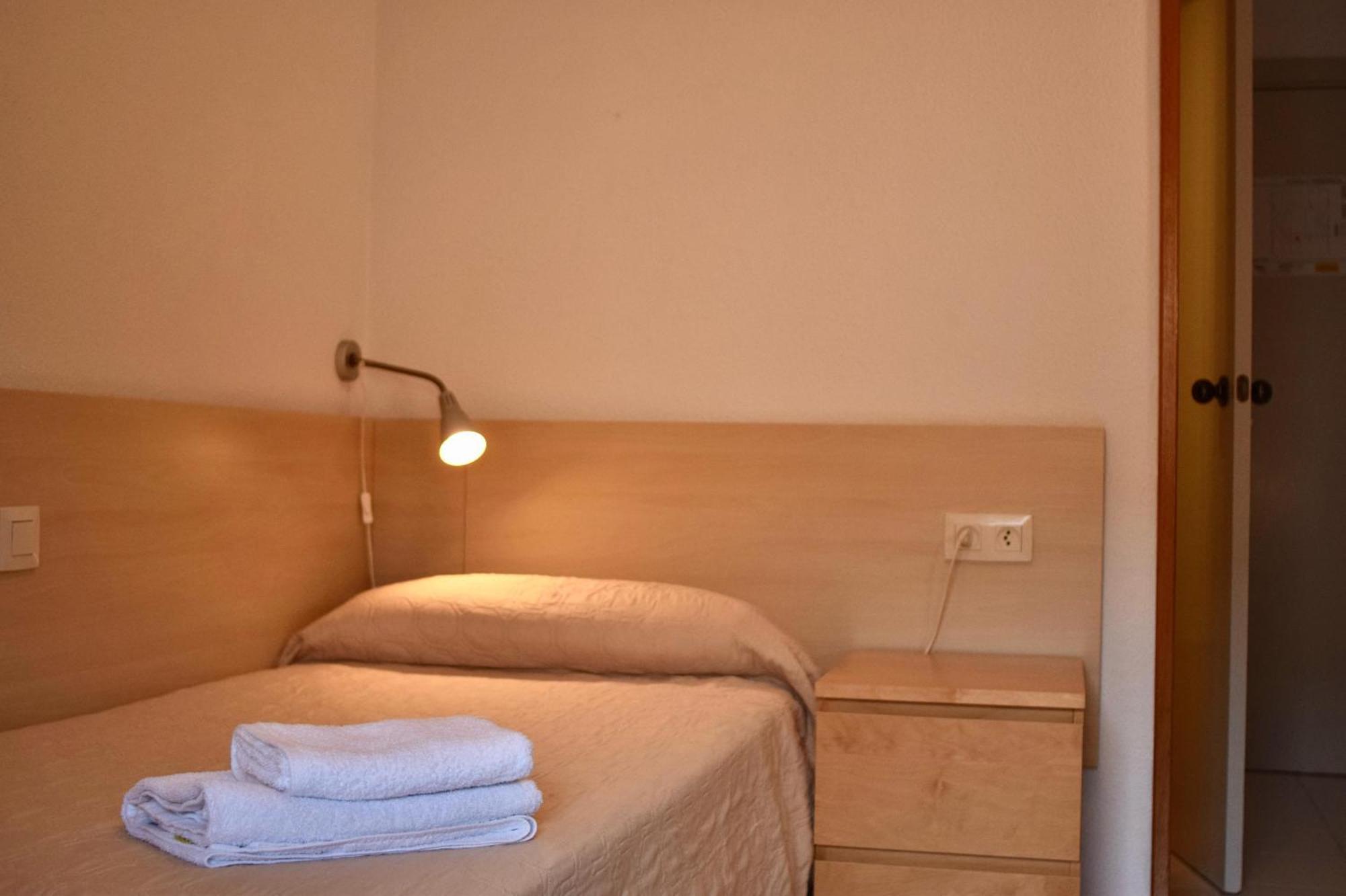 Residencia Universitaria Pare Claret Girona Exterior foto