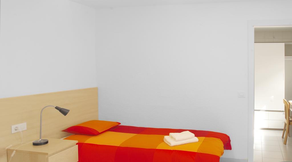 Residencia Universitaria Pare Claret Girona Quarto foto